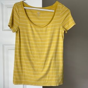 Soft Old Navy Classic Scoop Neck Tee